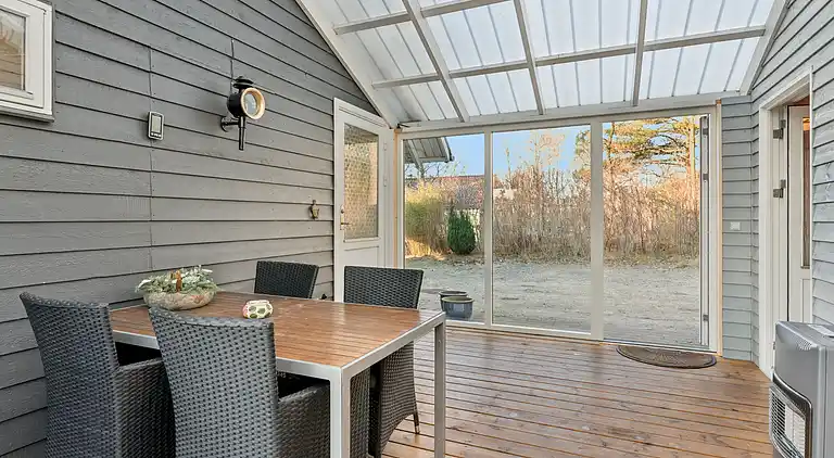 Rolig ferie i Hemmet – 300 m til vandet