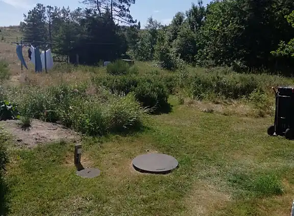 Ferienhaus auf einem riesigen  Naturgrundstück