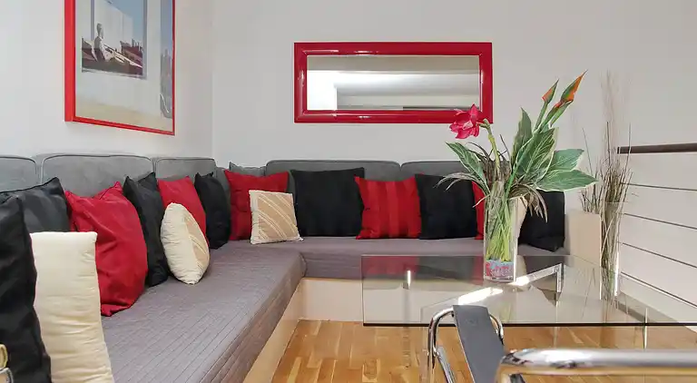 Historisches Zentrum Rom Kolosseum 2BR 2BA Metro