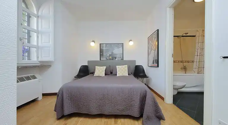 Historisches Zentrum Rom Kolosseum 2BR 2BA Metro