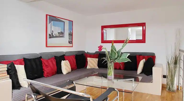 Historisches Zentrum Rom Kolosseum 2BR 2BA Metro