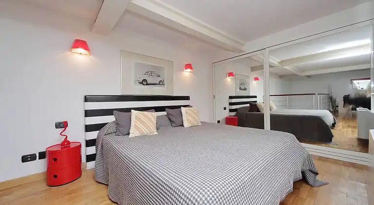 Historisches Zentrum Rom Kolosseum 2BR 2BA Metro