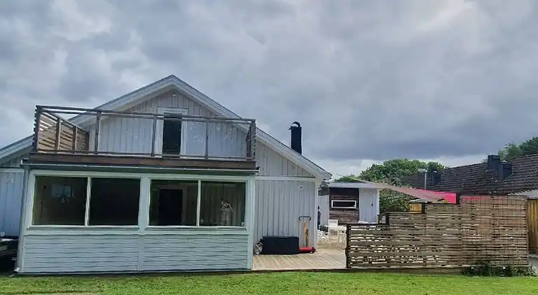 Acogedora villa cerca del lago y la naturaleza y de Liseberg