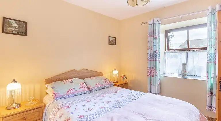 Cosy Farm Cottage on the Ring of Kerry