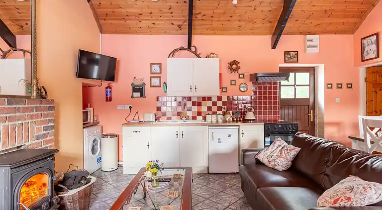 Cosy Farm Cottage on the Ring of Kerry