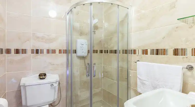 Cosy Farm Cottage on the Ring of Kerry