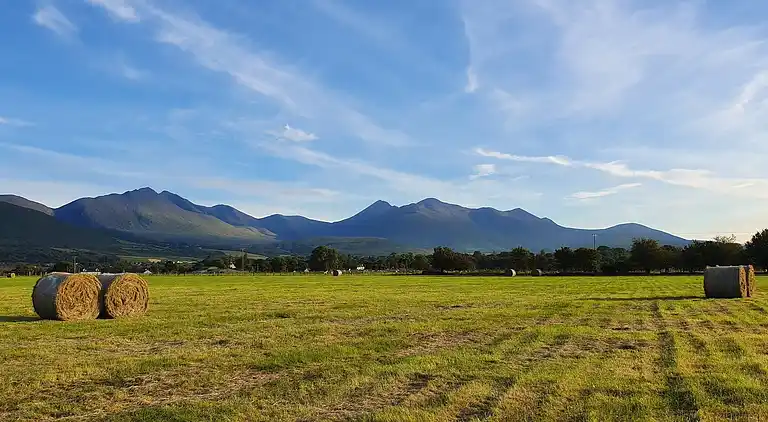 Cosy Farm Cottage on the Ring of Kerry