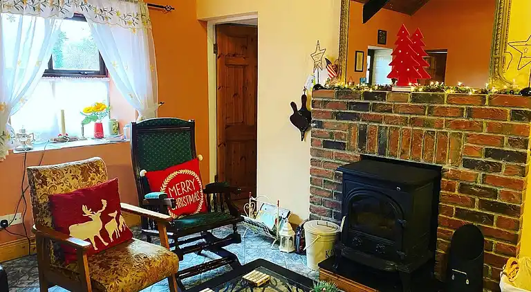 Cosy Farm Cottage on the Ring of Kerry