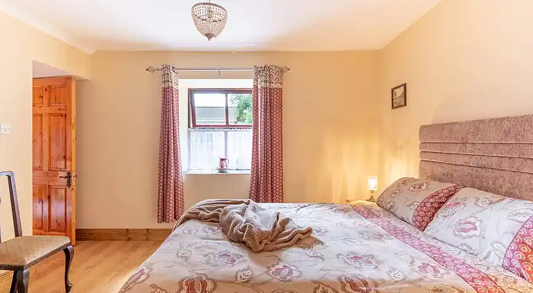 Cosy Farm Cottage on the Ring of Kerry