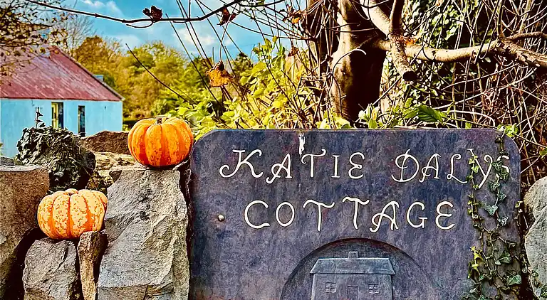 Cosy Farm Cottage on the Ring of Kerry