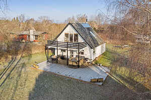 Ruhiges Ferienhaus nahe Strand und Natur