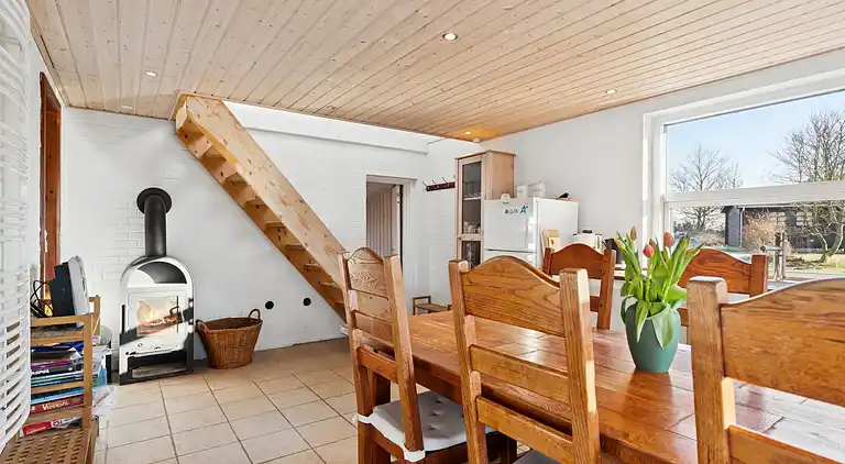 Ruhiges Ferienhaus nahe Strand und Natur