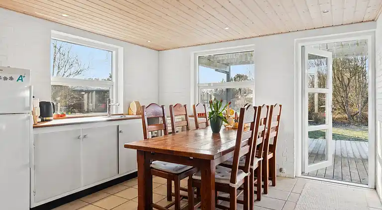 Ruhiges Ferienhaus nahe Strand und Natur