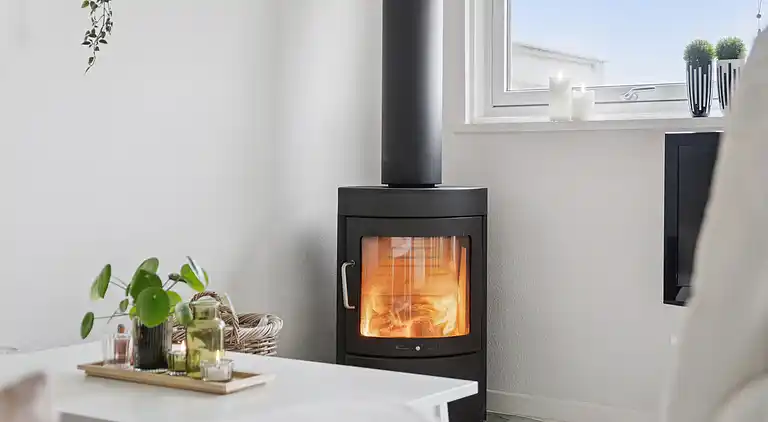 Sommerhus i 1. række.  4 pers. 30 m til havet.