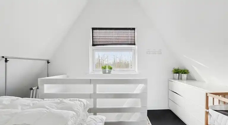 Sommerhus i 1. række.  4 pers. 30 m til havet.