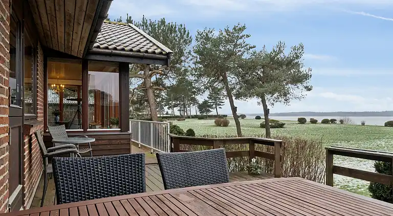 Unik naturferie med panoramaudsigt over vandet