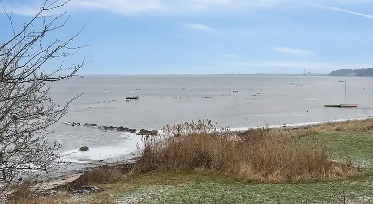 Unik naturferie med panoramaudsigt over vandet