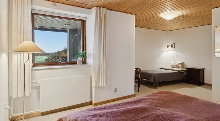 Unik naturferie med panoramaudsigt over vandet