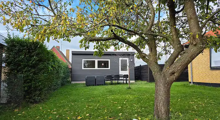 Lys og moderne bolig til afslappende ophold