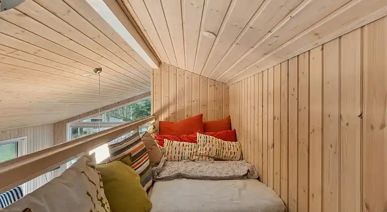 Ruhiges Ferienhaus 800 m vom Strand