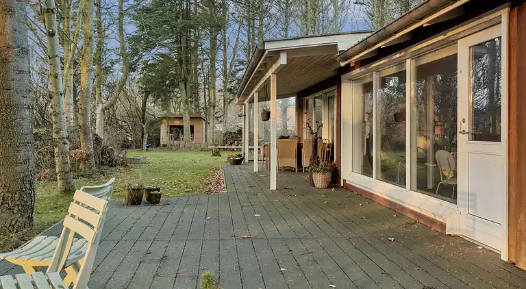 Ruhiges Ferienhaus 800 m vom Strand