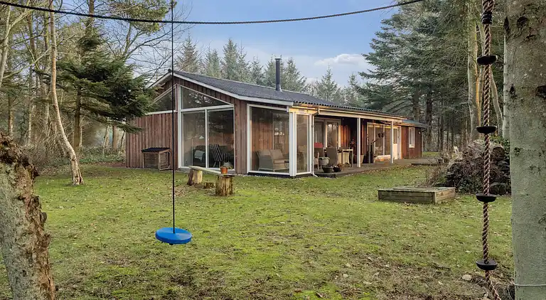 Ruhiges Ferienhaus 800 m vom Strand