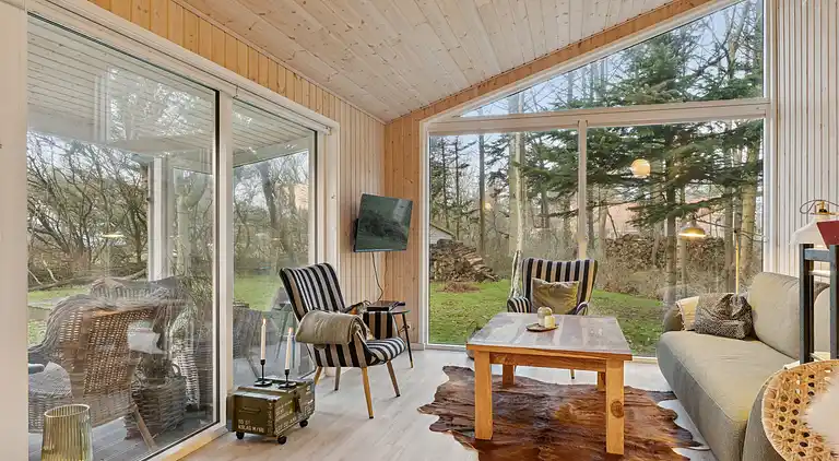 Ruhiges Ferienhaus 800 m vom Strand