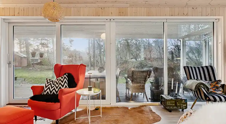 Ruhiges Ferienhaus 800 m vom Strand