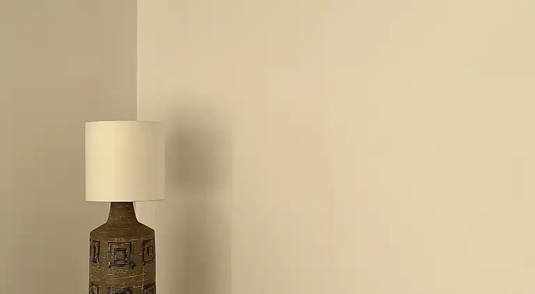 Fiskerhus med skøn  havudsigt ved Listed havn.