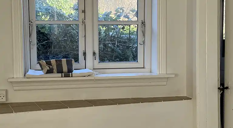 Fiskerhus med skøn  havudsigt ved Listed havn.