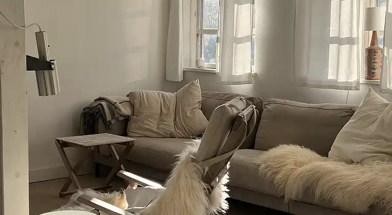 Fiskerhus med skøn  havudsigt ved Listed havn.