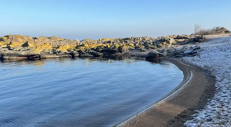 Fiskerhus med skøn  havudsigt ved Listed havn.