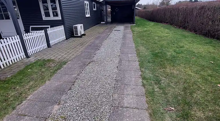Schönes Ferienhaus nahe am Strand
