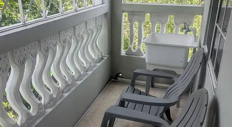 Große Wohnung mit 2 Schlafzimmern im Obergeschoss in