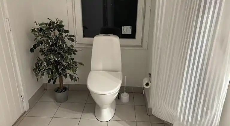 Familievenligt poolhus tæt på Marielyst Strand