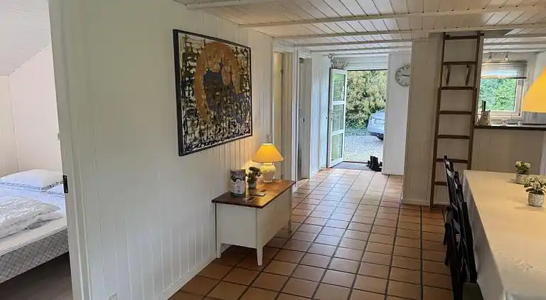 Familievenligt poolhus tæt på Marielyst Strand