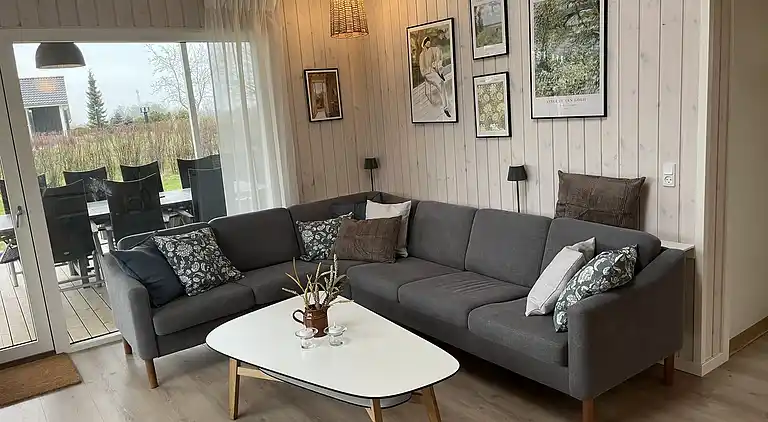 Rummeligt sommerhus på Bogø