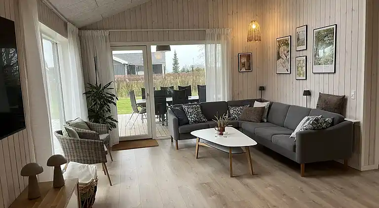 Rummeligt sommerhus på Bogø