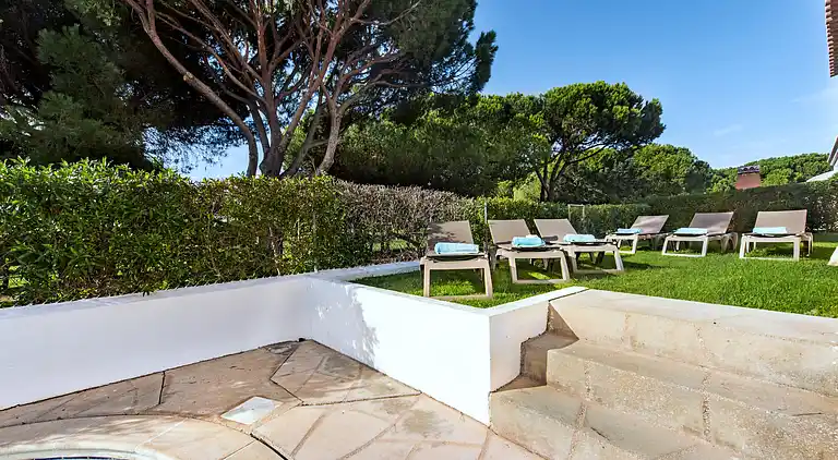 Altes Dorfgebiet und in der Nähe aller Annehmlichkeiten, mit