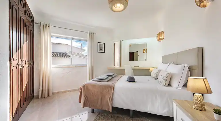 Altes Dorfgebiet und in der Nähe aller Annehmlichkeiten, mit