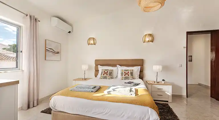 Altes Dorfgebiet und in der Nähe aller Annehmlichkeiten, mit