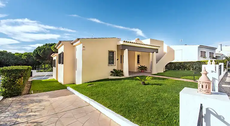 Altes Dorfgebiet und in der Nähe aller Annehmlichkeiten, mit