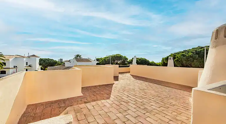 Altes Dorfgebiet und in der Nähe aller Annehmlichkeiten, mit