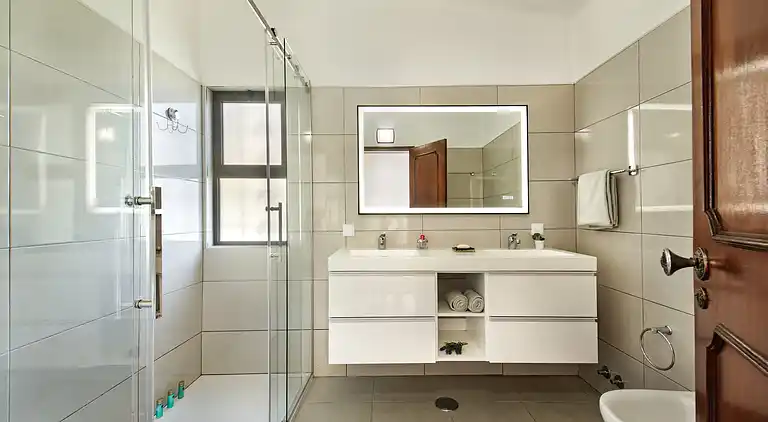 Altes Dorfgebiet und in der Nähe aller Annehmlichkeiten, mit