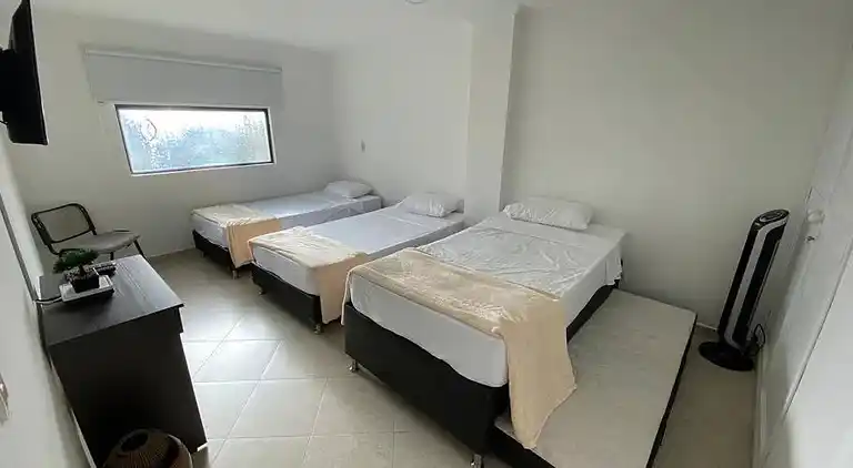 laureles excelente ubicacion la 70 estadio, cerca al poblado