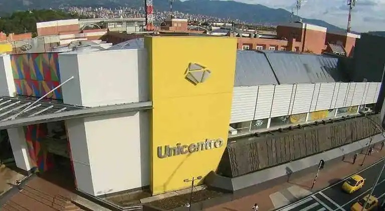 laureles excelente ubicacion la 70 estadio, cerca al poblado