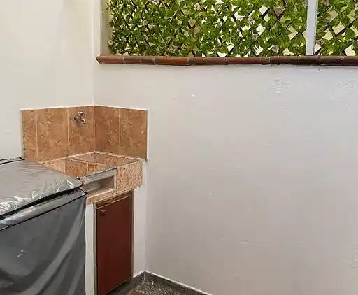 laureles excelente ubicacion la 70 estadio, cerca al poblado