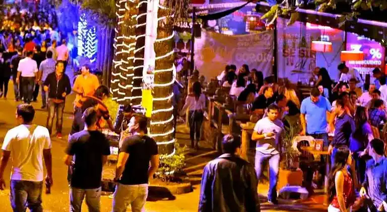 laureles excelente ubicacion la 70 estadio, cerca al poblado