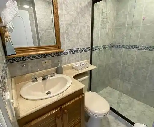 laureles excelente ubicacion la 70 estadio, cerca al poblado