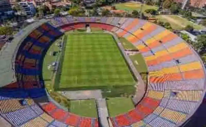 laureles excelente ubicacion la 70 estadio, cerca al poblado